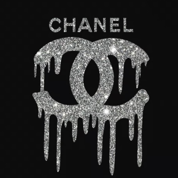 Meet your Posher, Alyssa - Picture 2 of 6